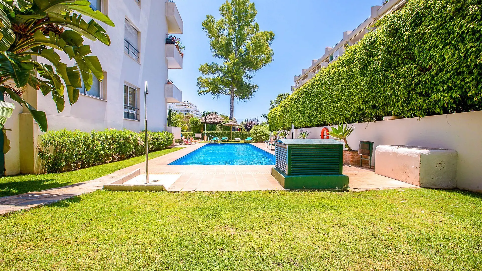 Apartment Oleholidays Apartamento Guadalmina Sil Marbella Spain